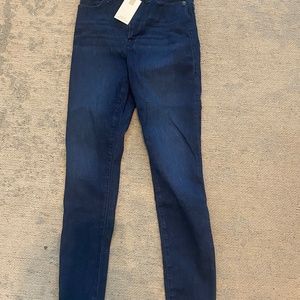 Good American jeans brand new 0-4 size all fits new with tags